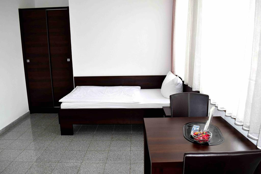 Boardinghouse - Stadtvilla Budget Σβάινφουρτ Δωμάτιο φωτογραφία